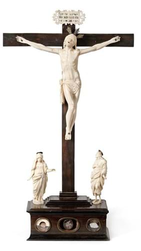 A carved sculpture of Christ by Giovanni Antonio Gualterio