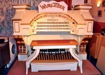 Wurlitzer organ on a whirl in Staffordshire saleroom