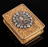 French royal snuffbox tops single-owner sale