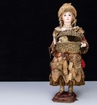 Doll raises the baa at specialist auction
