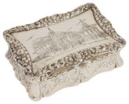 Victorian silver snuffbox with Montefiore crest takes £40,000 at Blythe Road auction