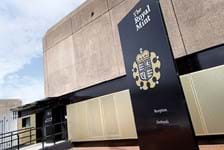 Royal Mint takes share in coin dealers