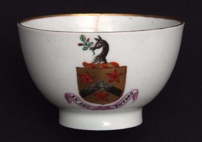 Lowestoft bowl