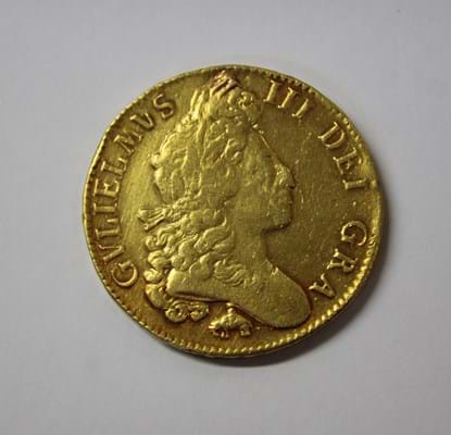  William III ‘elephant and castle’ five guineas 
