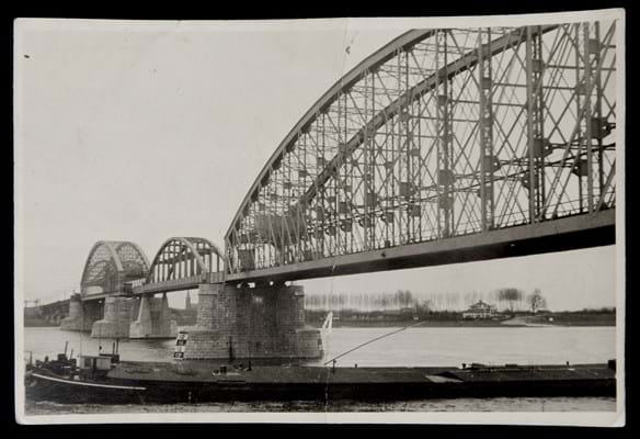 Bridge at Nijmegen.JPG