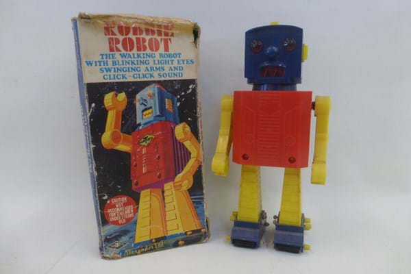 Robbie Robot.jpg