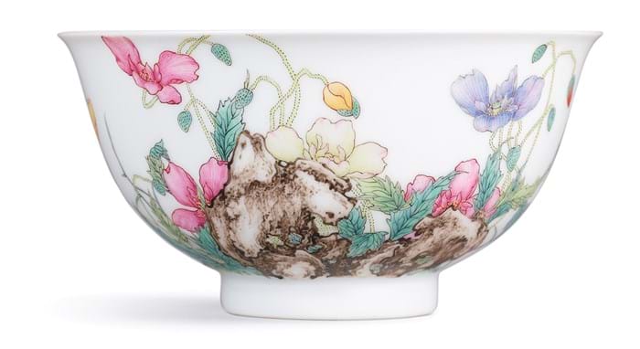 A Qianlong falangcai poppy bowl