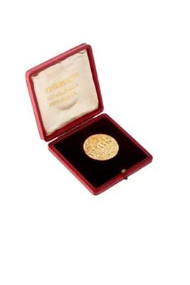 Olympic Gold boxed l 1.jpg