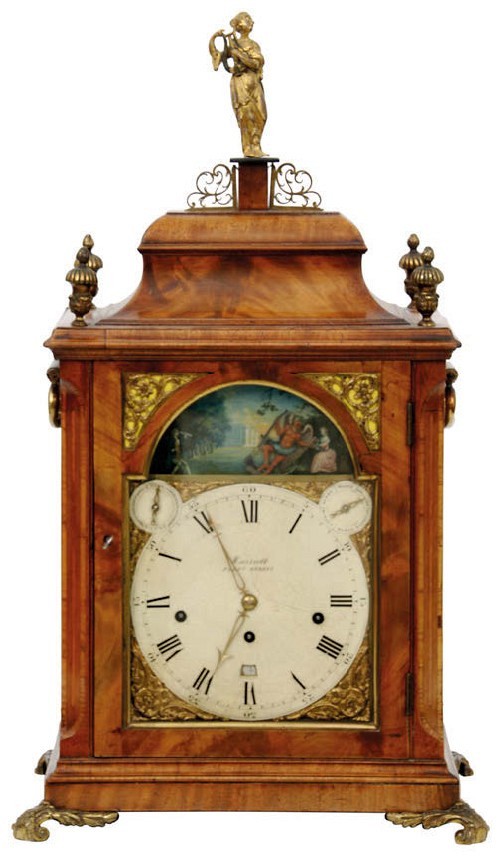 Bracket clock