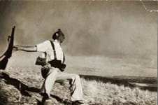 Price of Robert Capa’s 'Falling Soldier' photograph rises high