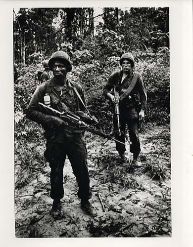 PierreSpake-Sir Don McCullin, Two Soldiers, Vietnam, 1960s.jpg