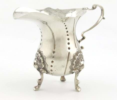 Irish silver cream jug by William Egan and Sons 