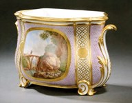 Sèvres pot at Drouot auction is one of Versailles pair