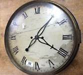 ‘Barn find’ dial clock sells at over ten-times estimate