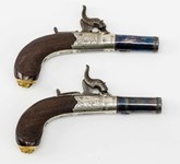 Lady's pistols made in Birmingham offered in Freiburg