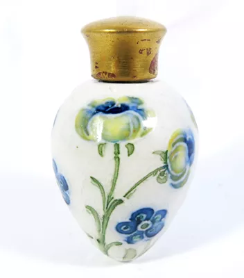 Moorcoft ‘Blue Poppy’ scent bottle