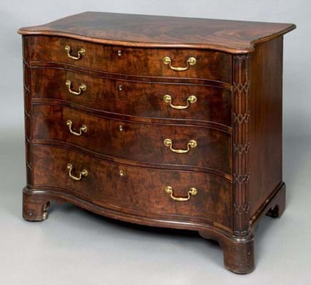 Antique serpentine mahogany chest of drawers 