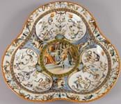 Pick of the week: Maiolica renaissance as basin from Italian workshop makes £100,000