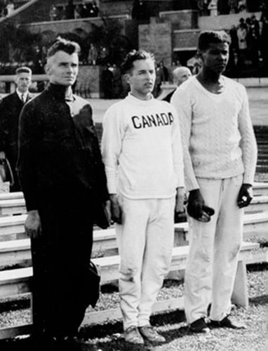Georg_Lammers,_Percy_Williams,_Jack_London_1928 Olympics 100 metres - Wikipedia image.jpg