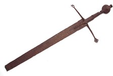 Pick of the week: Rusty Scottish Highland sword makes £30,000