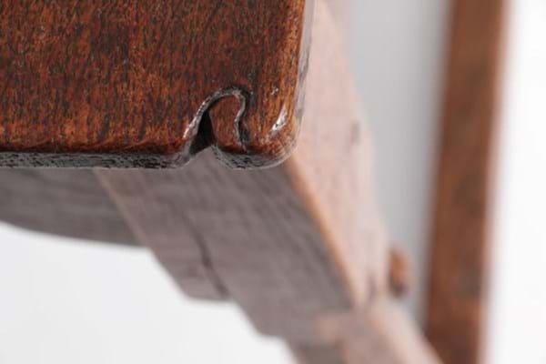 Oak table tail carving.jpg