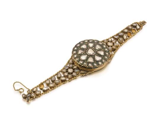 Queen Victoria Diamond gold bracelet 