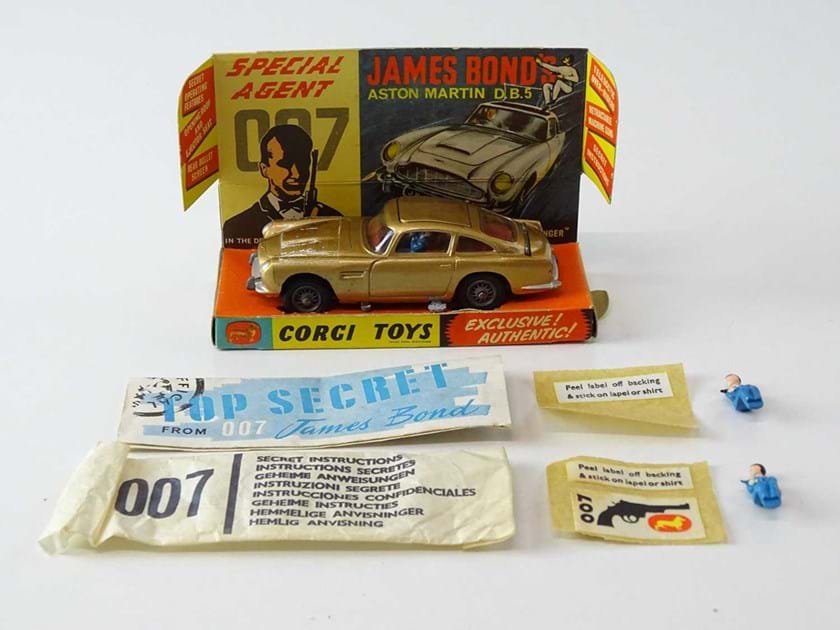 TSR toys EXcalibur Bond car.jpg