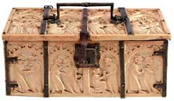 Ornate 14th century casket doubles estimate in France