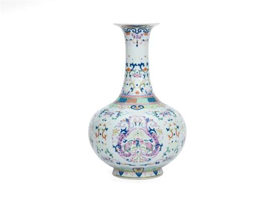18th century Imperial Famille Rose ‘Chilong’ bottle vase