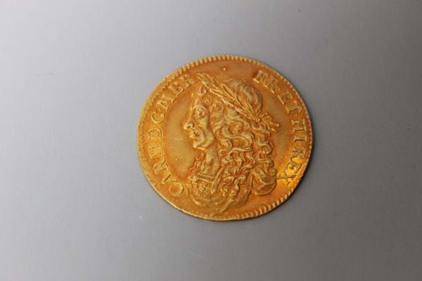 1662 Gold Broad of Twenty Shillings 