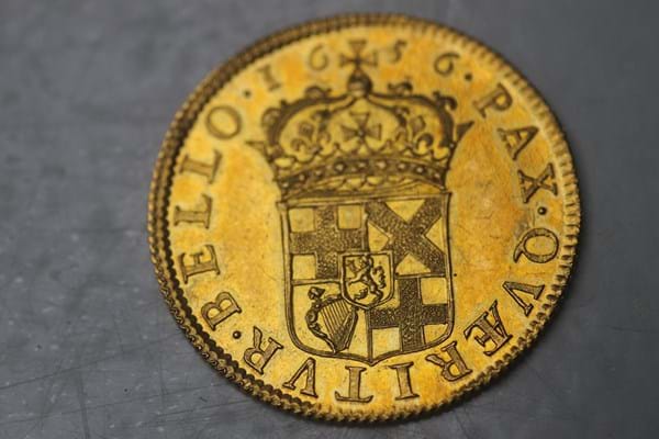 1656 Gold Broad of Twenty Shillings