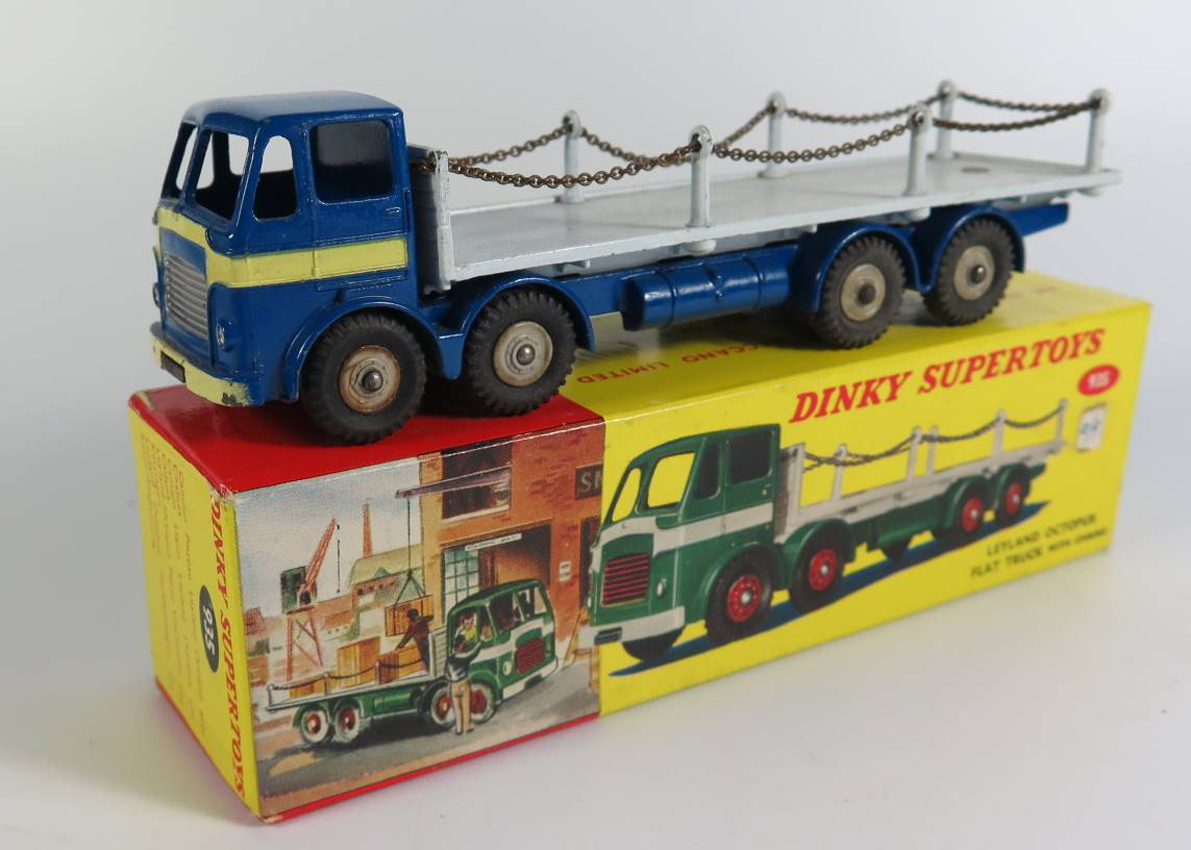 Atlas Dinky toys 935 Leyland Octopus Flat Truck With Chains Diecast Models Auto 