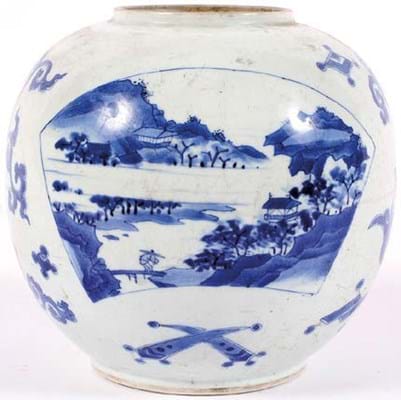 Chinese blue and white vase 