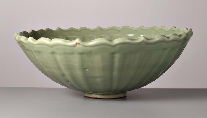 Chinese bowl at Vanderven Oriental Art