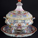 Qianlong tureen, cover and stand