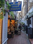 Hampstead dealers fight antiques centre closure plan