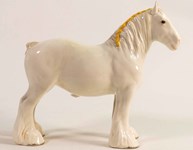 Beswick shire horse gallops to an £11,300 top price