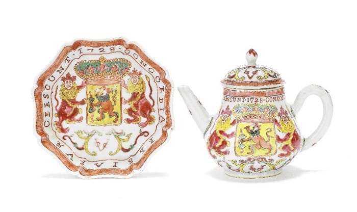 Dutch East India Company teapot