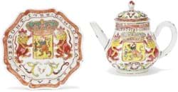 Chinese teapot with Dutch touch