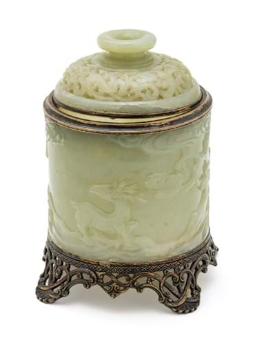 Chinese jade jar
