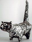 That loving feline: David Hockney ceramic cat doubles estimate at auction