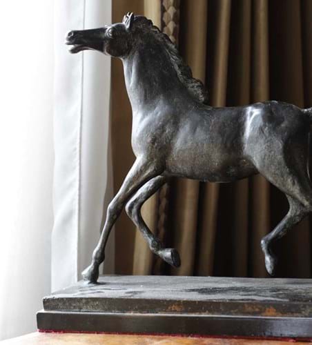 Horse bronze