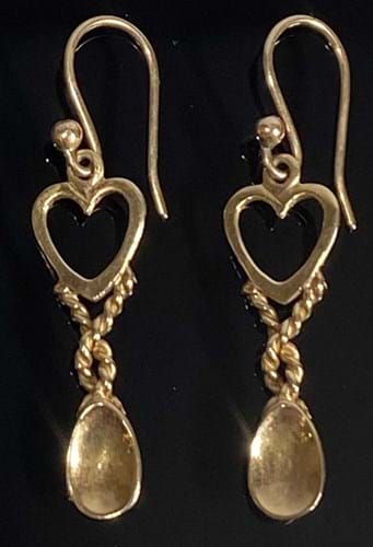 Love spoon earrings